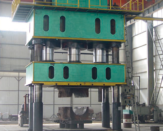 高压三通热压成型机